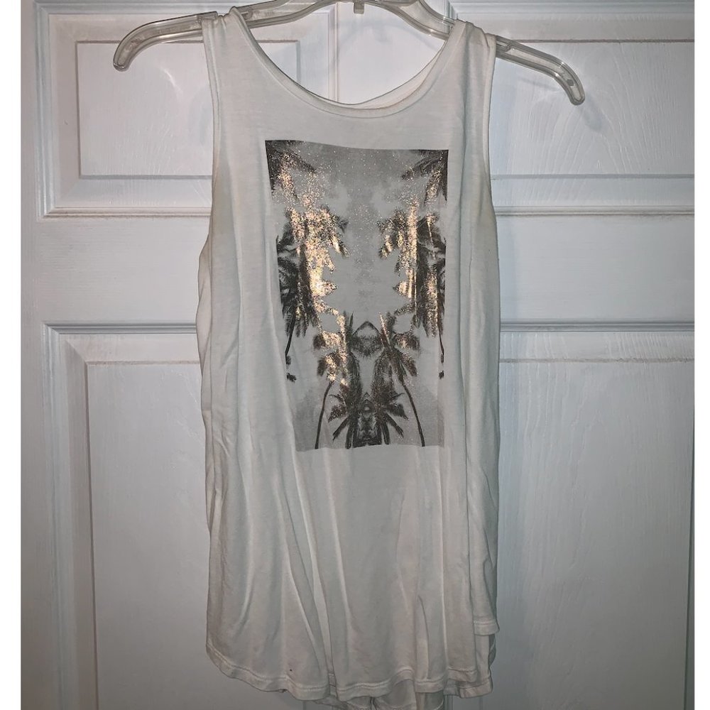 Old Navy Graphic tank top